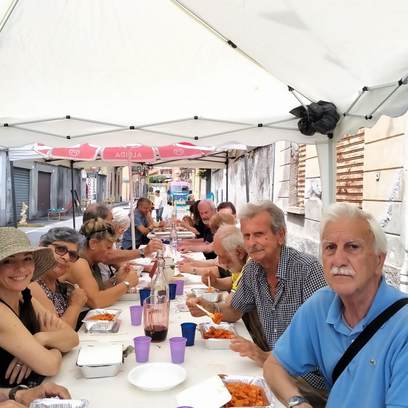 Foto della festa dei vicini 11