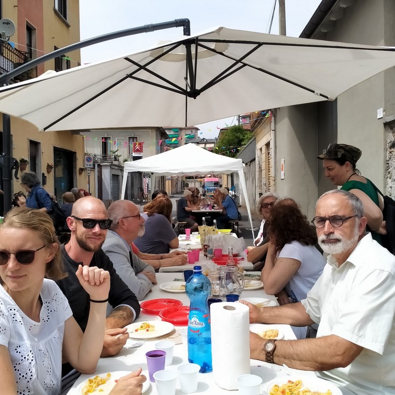 Foto della festa dei vicini 12